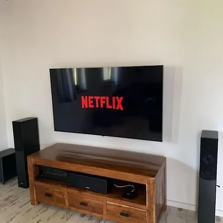 Svistovka Villa Stará Lesná